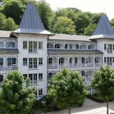 4 Im Seeschloss - Mit Meerblick